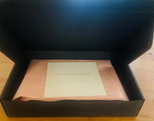 Charger l'image dans la galerie, Broche brodée fleur