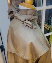 Load image into Gallery viewer, Chemise essence
