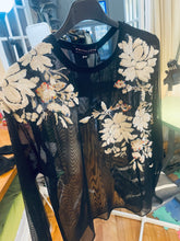 Load image into Gallery viewer, Pull mesh floral
