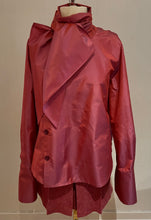 Load image into Gallery viewer, Chemise Bon baiser de Russie
