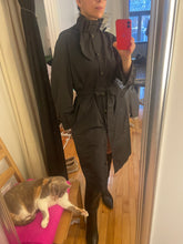 Load image into Gallery viewer, Robe Trench
