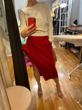 Load image into Gallery viewer, Wings skirt
